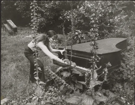 Piano Garden, photo by Chris Ware